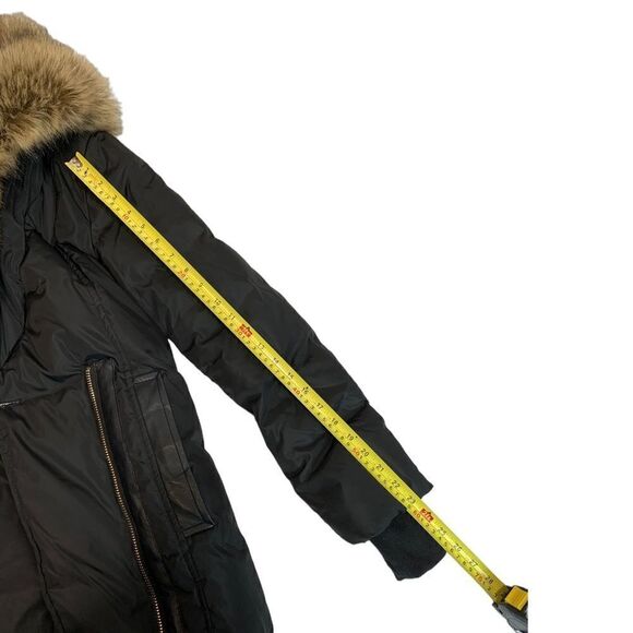 Revamped faux fur trimmed hooded down filled parka - Picture 10 of 13